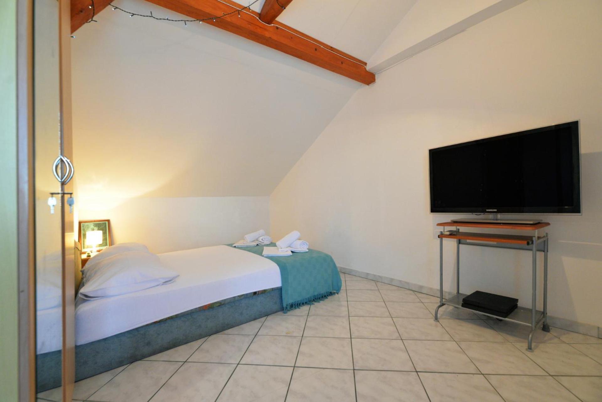 Apartman Mana, Murter Bagian luar foto